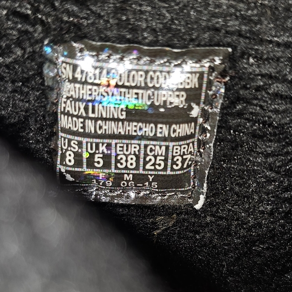 Sketchers Faux Suede Heeled Bootie with Faux Leather Wrapped Detail, Size 8 - Picture 3 of 12